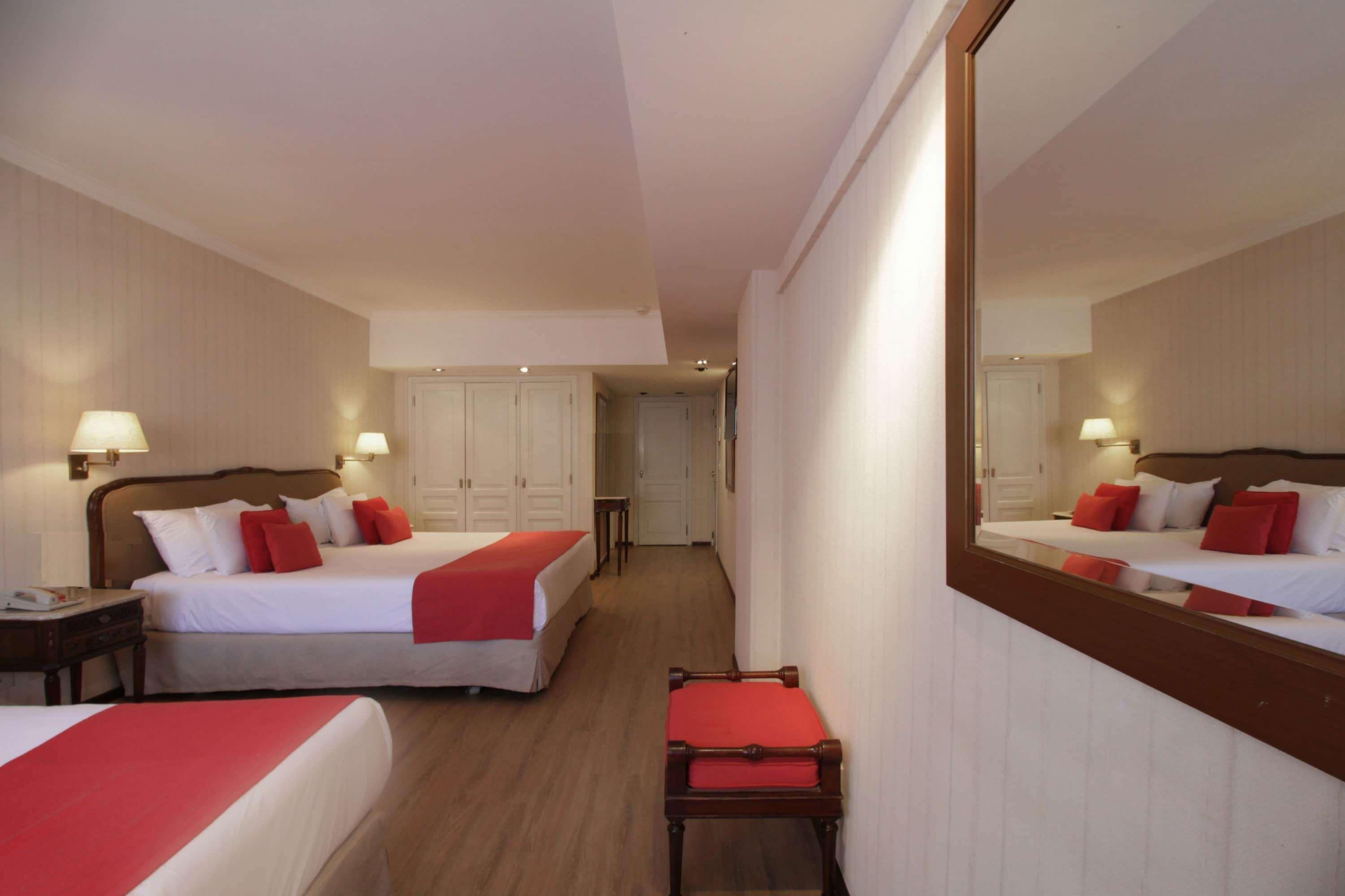 Ramada By Wyndham Buenos Aires Centro Bed & Breakfast Ngoại thất bức ảnh