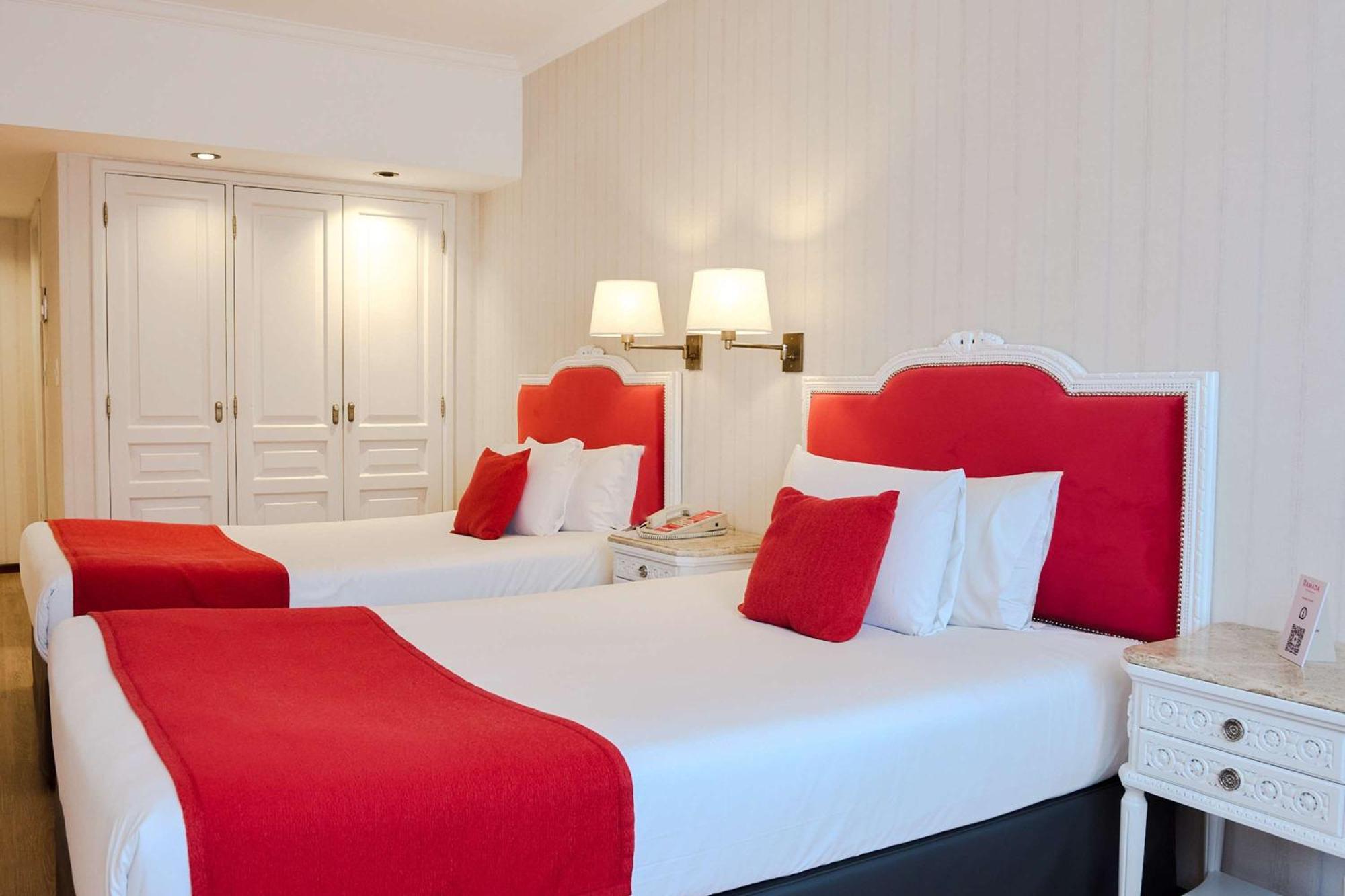 Ramada By Wyndham Buenos Aires Centro Bed & Breakfast Ngoại thất bức ảnh